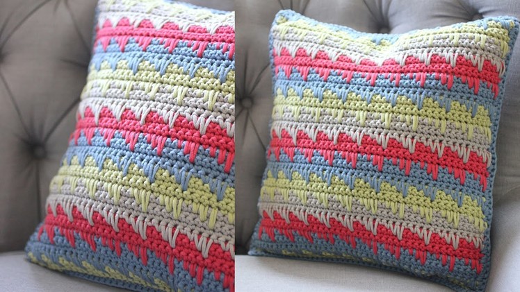 How To Crochet a Pillow: Spike Stitch by Repeat Crafter Me