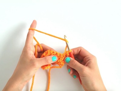 How to crochet: Yarn round hook (YRH) [Day 2 of 12]