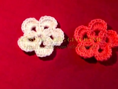 How To Make Easy Flower In Crochet At Home | How To Crochet a Simple Flower tutorial