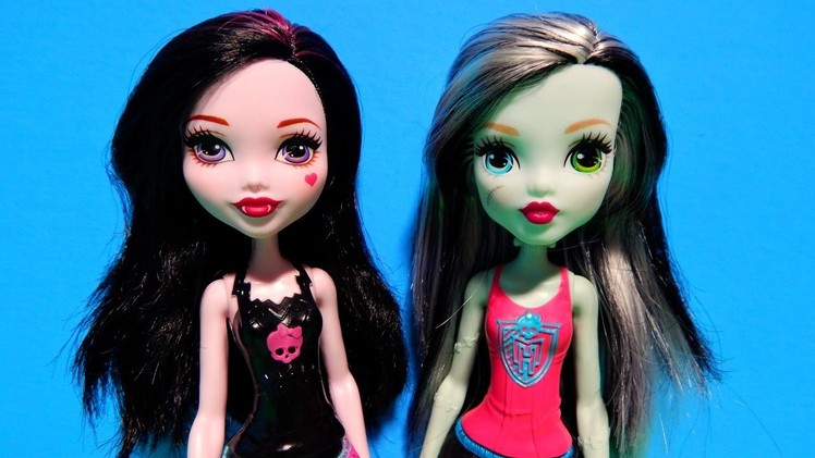 NEW! Monster High REBOOT Frankie & Draculaura Dolls How Do You Boo? Unboxing Toy Review