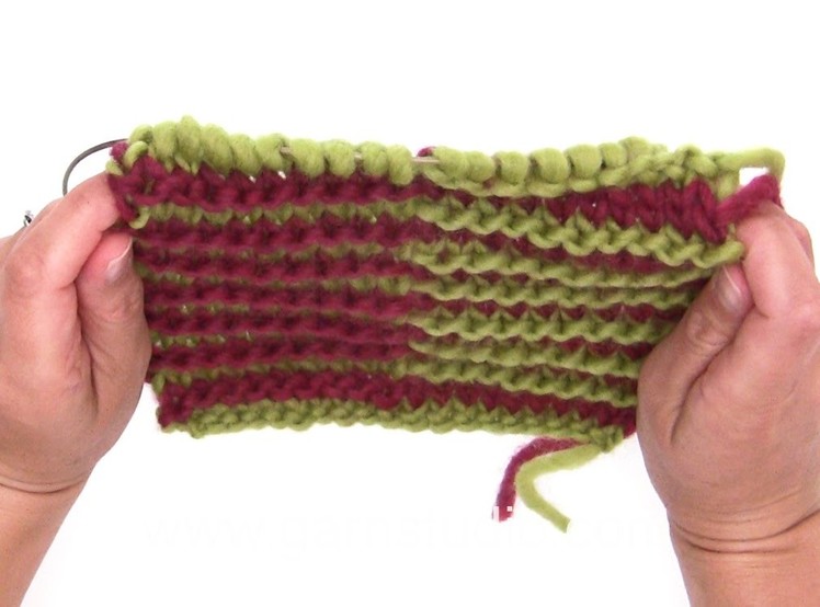 DROPS Knitting Tutorial: How to work shadow knit.Illusion knit