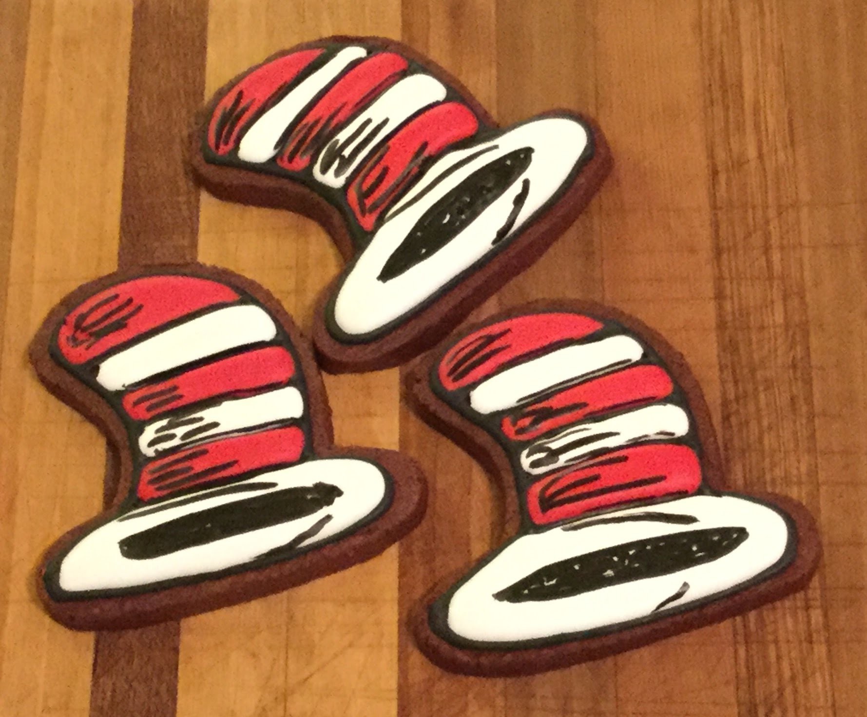 How to make Dr Seuss chocolate sugar cookies!