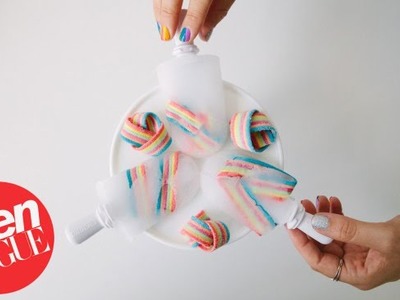 How to Make Two-Ingredient Rainbow Pops