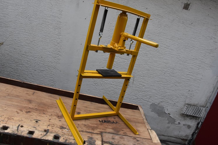 DIY | Hydraulic press