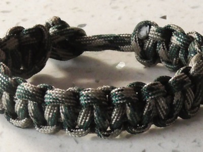Easy Paracord - The Classic Cobra Weave Survival Bracelet Without Buckle.