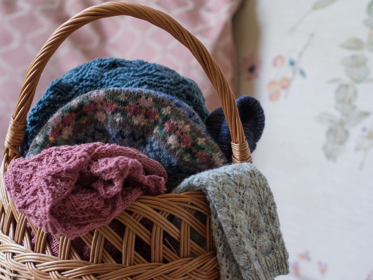 The Charm of It Knitting Podcast 21: Warm Weather Knitting