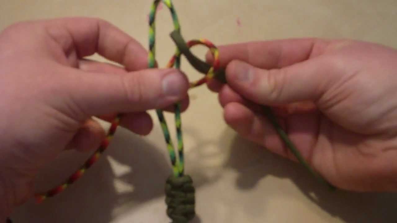 Two color Cobra stitch paracord pattern how to DIY