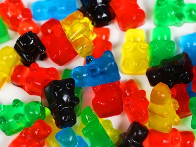 How to Make Rainbow Jelly Gummy Bears! DIY Fruit Snacks