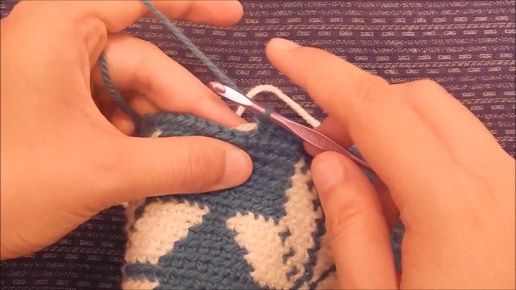 How to Maintain Proper Tension While Doing Tapestry Crochet