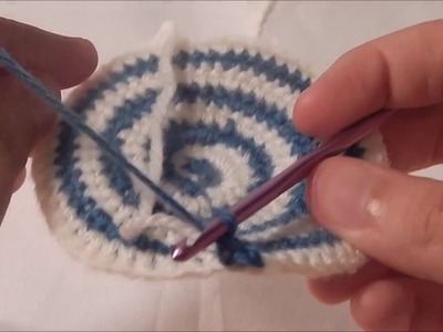 How to Transition from the Base to the Body of a Bag - Tapestry Crochet