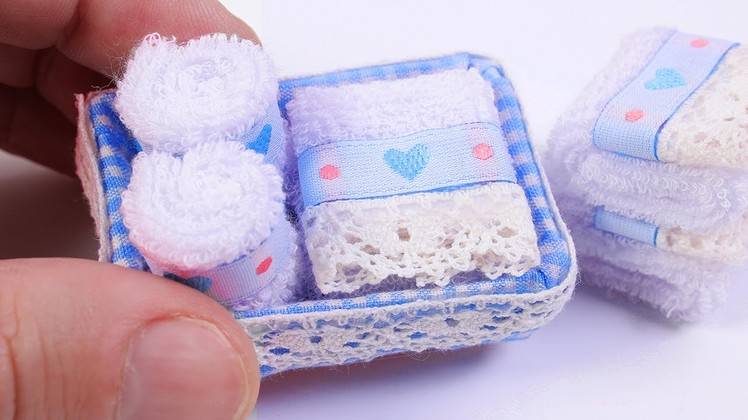 Miniature Bath Towels in a Basket DIY