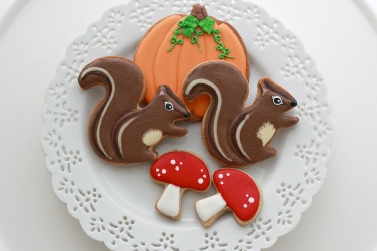 How to Decorate Squirrel. Chipmunk Cookies