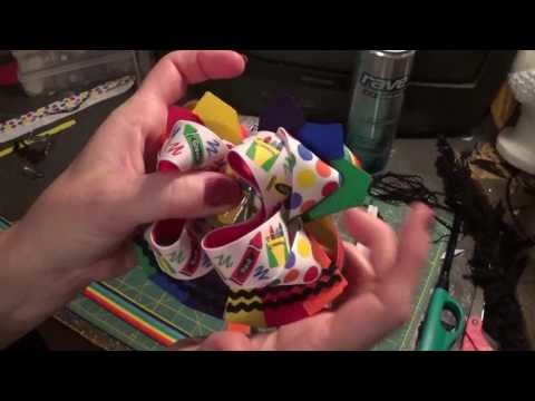 How to make a stacked crayon hair bow.  Plus, its giveaway time!