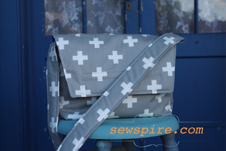 How to sew a Crossbody Messenger Tote Bag
