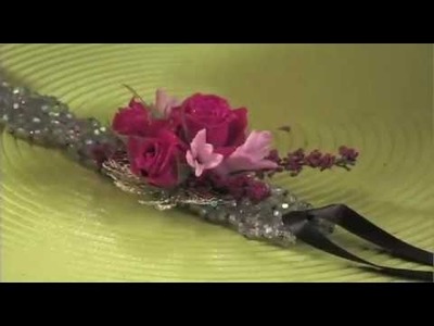 How to Glue a Flower Armband for a Guy!