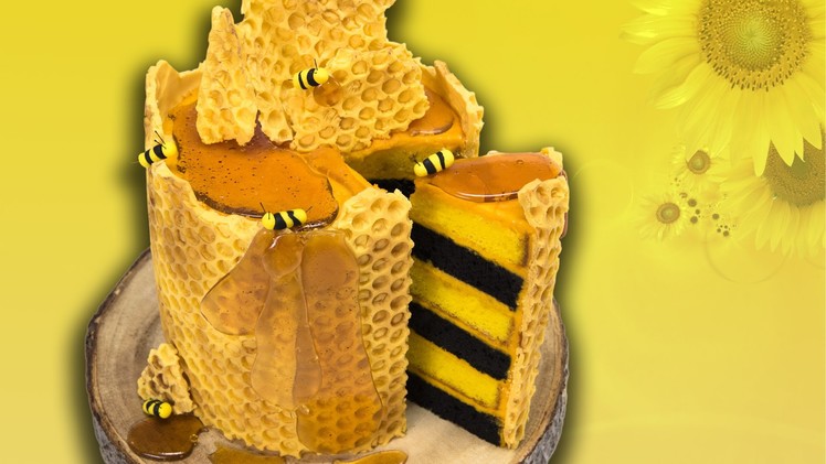 How to Make a Honeycomb Bee Cake from Cookies Cupcakes and Cardio