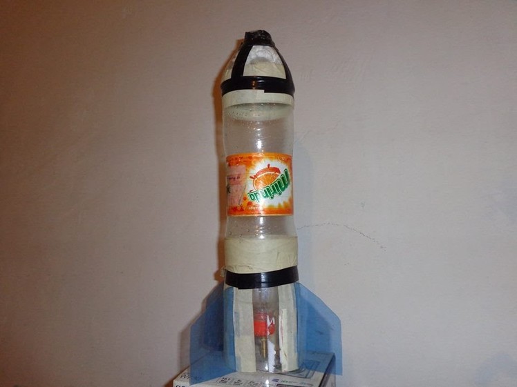 How to make a water rocket with a plastic bottle.How To Make a Water Rocket