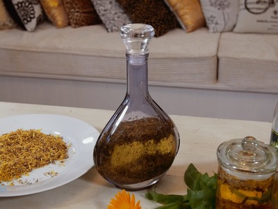 How to make Calendula Flower Infused Oil