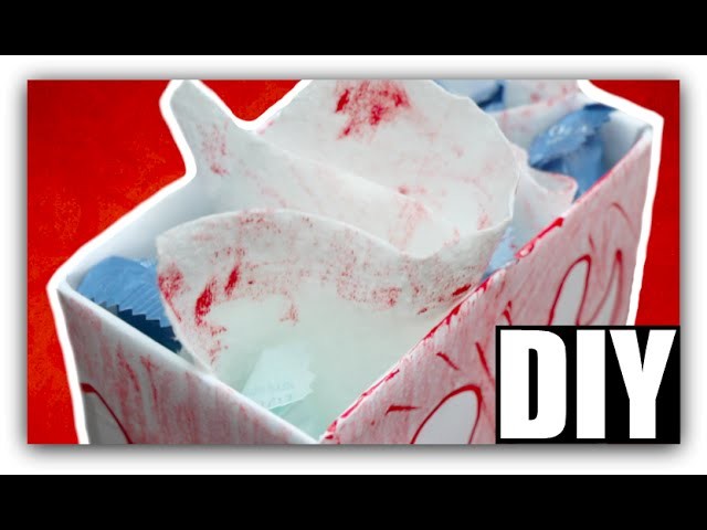 DIY CUTE BLOODY TAMPON BOX | Period Life Hack!