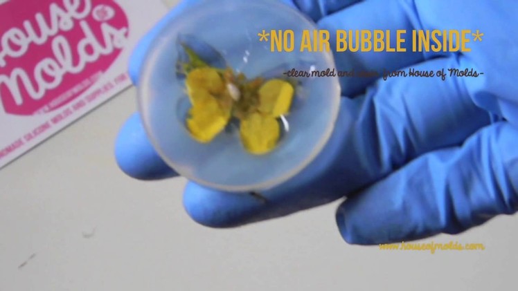 -HOW TO MAKE BUBBLE FREE RESIN -PRESSED FLOWER ON RESIN BUTTERFLY PENDANT--