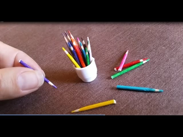 DIY lapices de colores miniatura,para casa de muñecas.miniature colored pencils for dollhouse