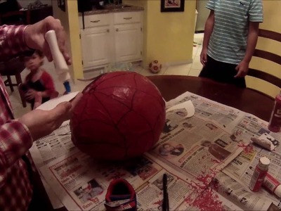 DIY Spiderman Piñata