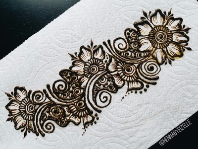 Freehand Henna (Mehndi) Design 3: How to Draw a Simple Flower Strip