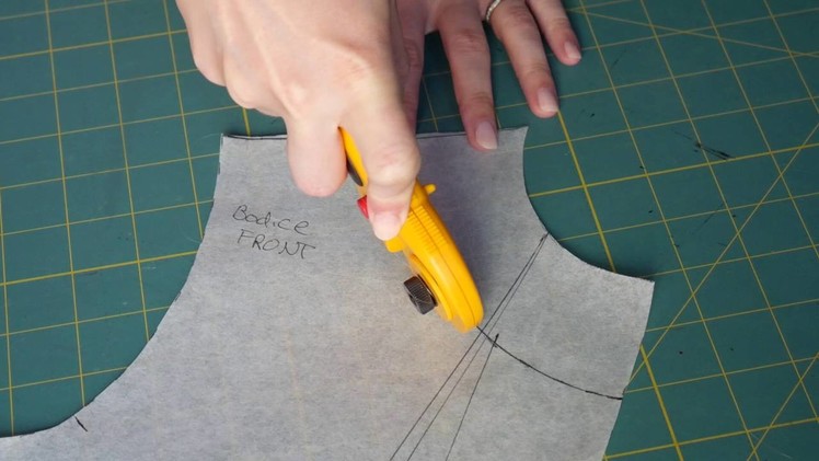 Prevent neckline gaping!  Dropped Neckline Alterations - Sewing Project 1: The Bodice