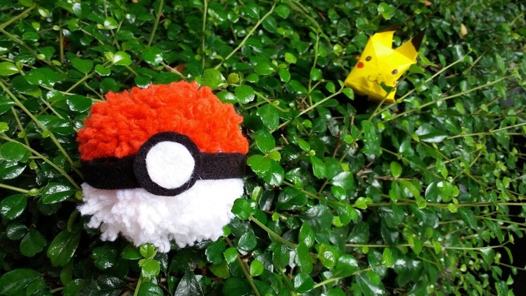 DIY Pokeball. วิธีทำปอมปอมแบบง่าย ไหมพรม Pokeball