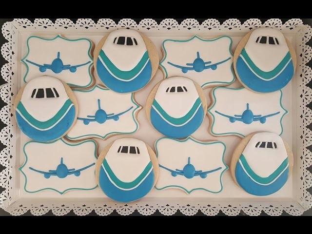 How to decorate airplane themed cookies.