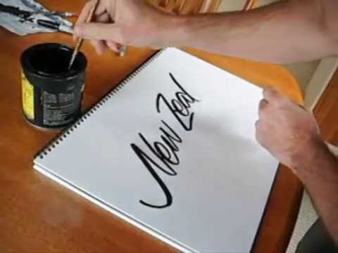 How to paint a flowing script