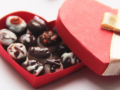 Heart box of Chocolates | Miniature food - Polymer Clay Tutorial