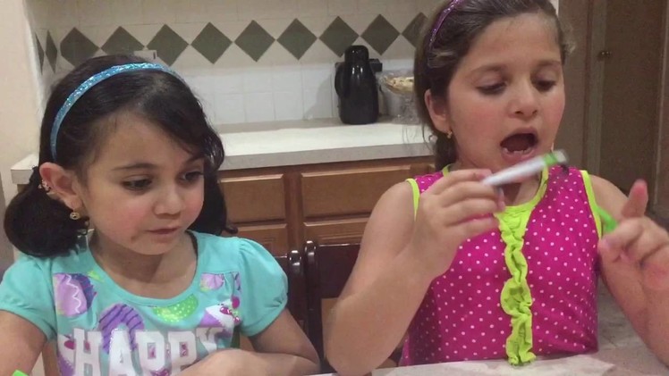 DIY: How to make a card for your parents with the MandM girls on the M and M show! Maria and Mays:)