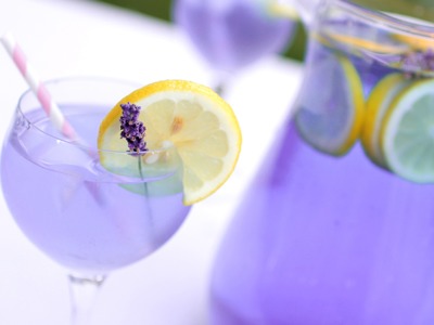 DIY: Luscious Lavender Lemonade