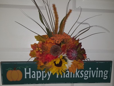 Fall DIY Thanksgiving Door Sign