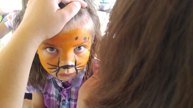 DIY Kids Face Paint - Cute Cheetah Face Paint
