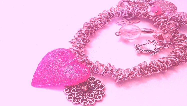 Glittery pink hot glue heart pendant ---- DIY Hot Glue Charms