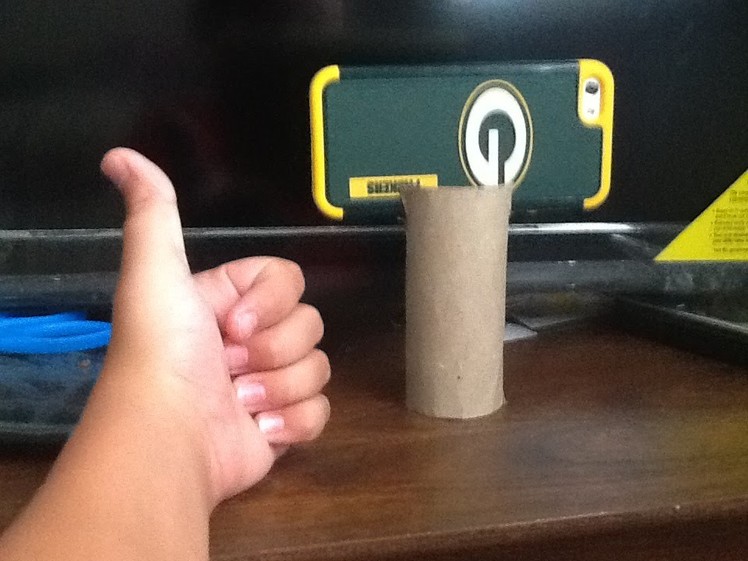 How to make your own tripod at home using toilet paper roll (DIY Under A dollar $$1)