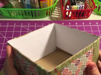 Upcycling using a box and Paper