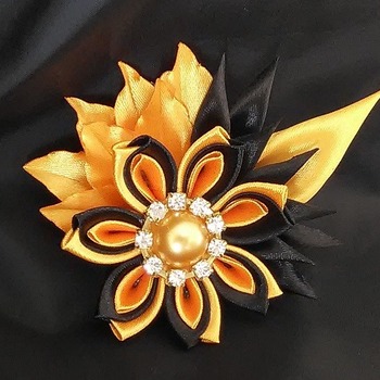 Broche bijou Kanzashi "Feuilles d'automne"