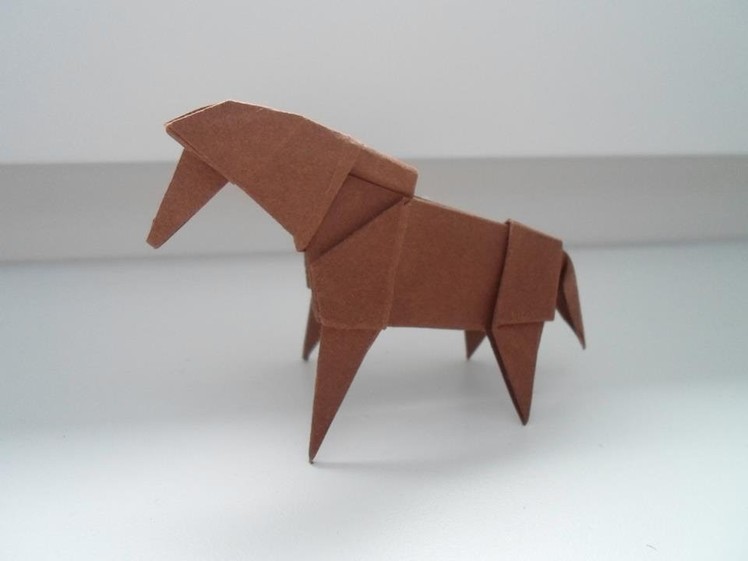 Origami horse (Ladislav Kaňka)