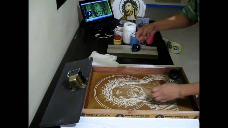 D.I.Y. Eight Colors Silk Screen Printing Process