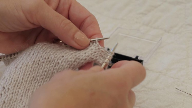 Knitting With Beads (Crochet Hook Method)