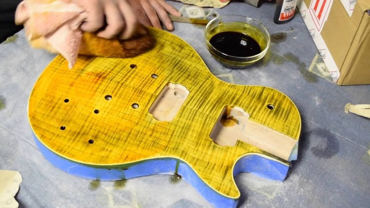 Slash AFD DIY Les Paul Kit - (Part 1: Sanding.Staining)
