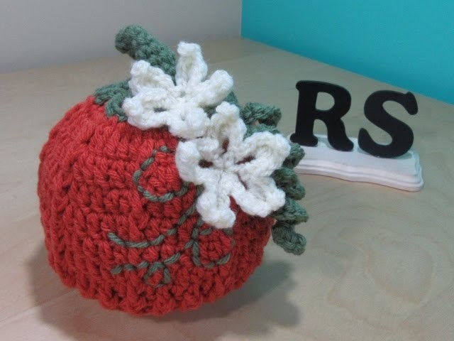 Crochet pumpkin hat for beginners