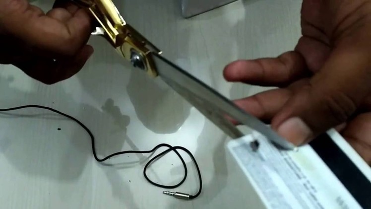 How to Make earphone holder from old atm card