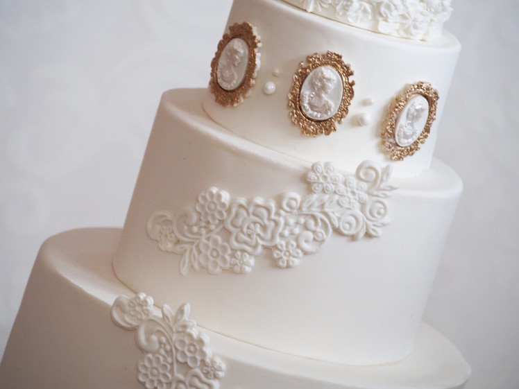 How to use a fondant lace mould