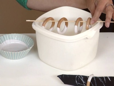 DIY Crafting: How To Dip Dye Napkin Rings