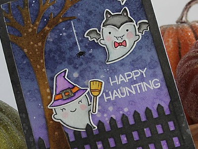 How to make a Halloween card with Distress Inks