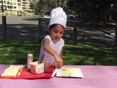 Ishika's Little Kitchen Episode-1 - How to make kids favourite Fairy Bread